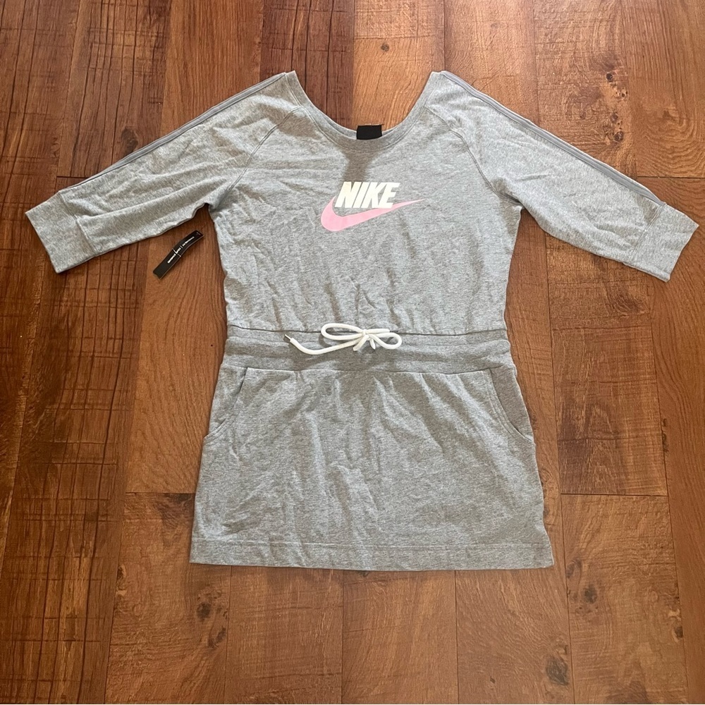NWT Nike girl sweatshirt dress XL extra large gray pink white pockets dress